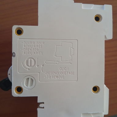 Breaker termomagnetico - 5/6