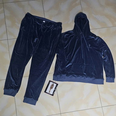 Vendo mono deportivo Pierre Cardin - 2/2