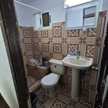 🏡 SE VENDE APARTAMENTO EN PISO 12, CENTRO HABANA, 4 habitaciones, elevador 24/7 - Img 120931852