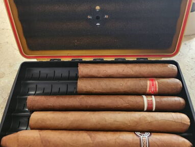 Humidor Lubinski Travel Aluminum, doble fondo, capacidad 10 cigars - Img 64410121