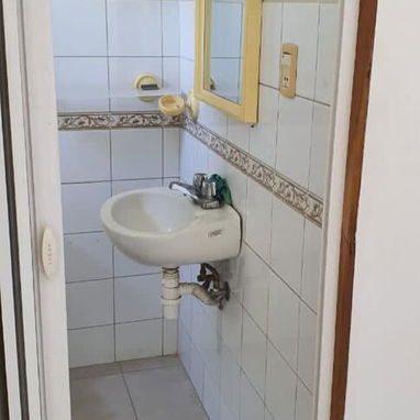 Vendo Apartamento de 2 Habitaciones en el Vedado llamar al 52709644 o WhatsApp - Img 107814399