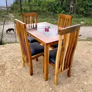 Juego de comedor disponible - Img 57395886