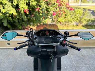 Vendo moto de gasolina maxi scooter automática suzuki - Img main-image
