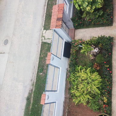 🏡✨ SE VENDE HERMOSA CASA DE DOS NIVELES EN LA LISA ✨🏡 Totalmente amueblada ,llegar y VIVIR - Img 124595928