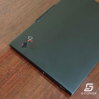 Thinkpad X1 Carbon Gen 13 2025 Aura Edition - 4/4