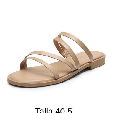 Tacones bajitos / sandalias de diferentes modelos - 10/10