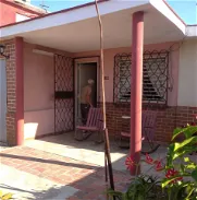 Casa en Cojimar con garaje y placa libre - Img 45720945