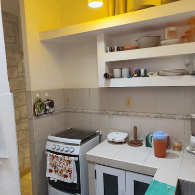 Cod.Z Alquiler Mensual: Apartamento 2 Habitaciones. Totalmente Equipado y con WiFi Incluído - Img 107162516
