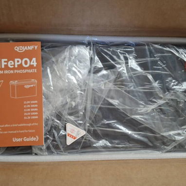Batería LiFePO₄ QIDIANFY 12.8V 200Ah Marca: QIDIANFY - 4/5