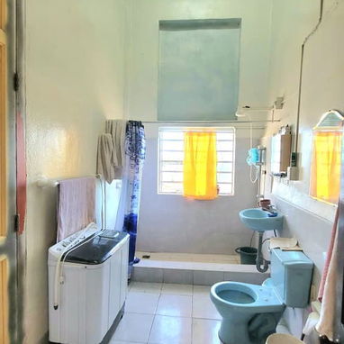 Venta de casa en 10 de Octubre - 4/10