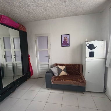 🏠 CASA EN VENTA — 2 casas en 1-CANAL DEL CERRO 🇨🇺 - 8/10