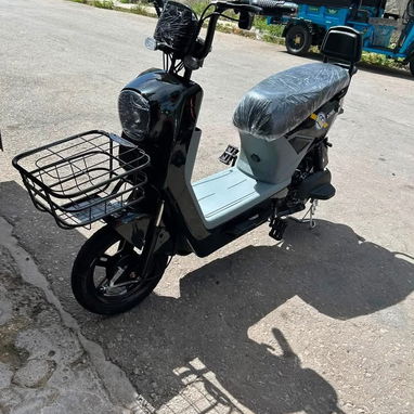 Motos - 3/4