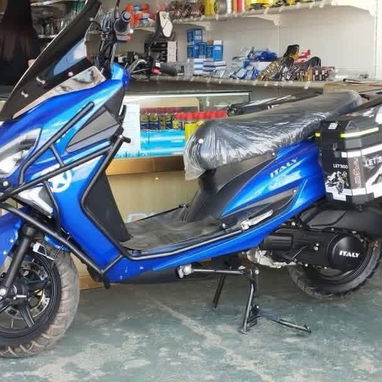 MOTO AUTOMÁTICA ITALY RX COMBAT 200cc - 2/5