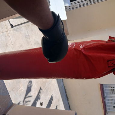 Saco de boxeo con aditamentos - Img 123614692