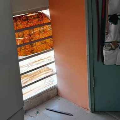 🏠 Casa en venta en Centro Habana, Galeano. Nunca se va la corriente, agua 24 horas y tiene gas de la calle - Img 121606345