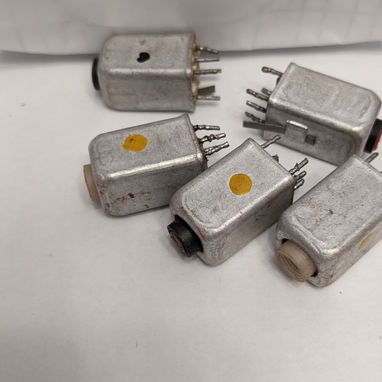 Electrónica  Resistencias y Condensadores - 4/10
