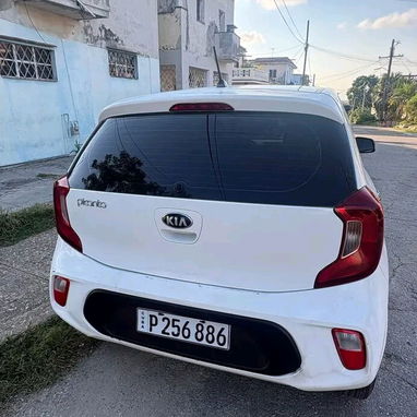 Renta de Kia Picanto GT 2022 - Img 117937763