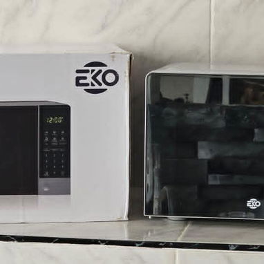 Microwave milexus 20 litros color negro 85$ y plateado 80$ - Img 121055175