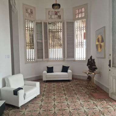 Se vende casa grande con garage - 5/10