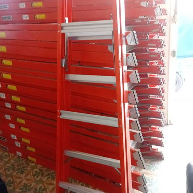 Escaleras de 12 pasos - Img 123279854