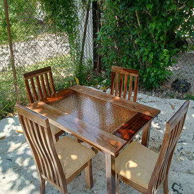 Mesa con 4 Sillas de Madera Sólida - 2/3