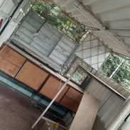 Vendo kiosco en playa , se puede mover para otro sitio , con sus respectivas instalaciones, papeles , permisos, ahora mi - Img 57119547