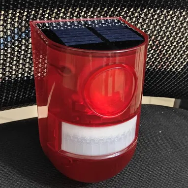 🔌 Protege tu casa o negocio! SENSOR DE MOVIMIENTO CON ALARMA Y 2 CONTROL REMOTO - 2/5