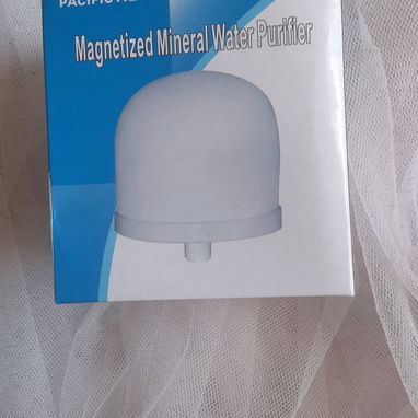 Vendo respuesto de filtro de agua. 3500 cup. Llamar a Pablo al teléfono 59 17 06 87 o mensaje por watsapp. Plaza de la R - 4/7