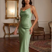 Vestido de satin verde ideal noche romántica talla XL 20usd - Img 55913654