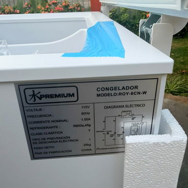 Nevera / freezer / frizzer marca Premium de 5.5 pies • capacidad de 155L • incluye una cesta - Img 125639270