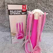 Set de utensilios de silicona con base giratoria - Img 55747715