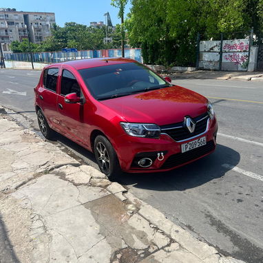 Renault Sandero 2017... $15,000 - Img 122523611