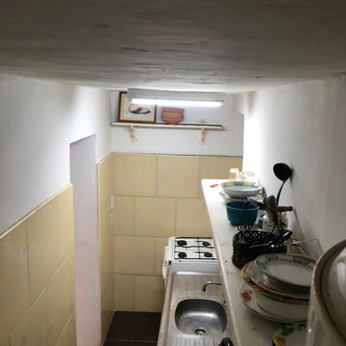 Se RENTA apartamento independiente en el VEDADO 300 usd renta lineal - Img 119418049