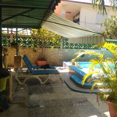 Se renta alojamiento veraniego de 3 habitaciones en Guanabo con piscina grande.58858577 - Img 30907670