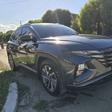Vendo o negocio, Hyundai Tucson, 2023 con 70,000 km - Img 112530917