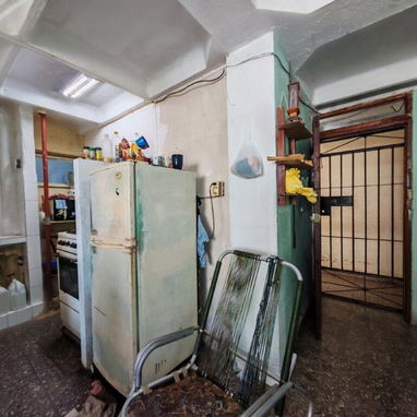 Esquina Zanja y Espada,a 2 Cuadras d Infanta=12Plantas,6toPiso,2Elevadores,Apto de 1/4(UN CUARTO) Con Clóset,Terraza a l - 8/10