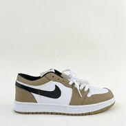 Tenis deportivos Nike Jordan A02 de hombre - Img 57850530