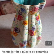 Vendo búcaro antiguo de porcelana italiana, pintado a mano, Deruta firmado. Tamaño 34 cm. - Img 56748465