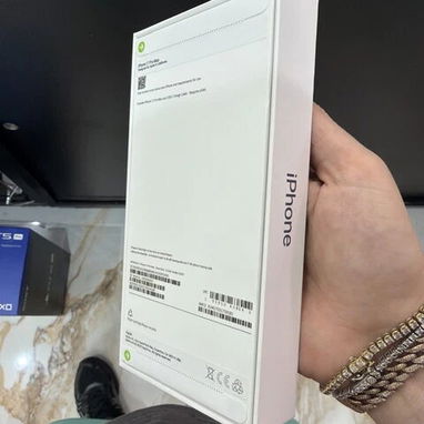 iPhone 17 – 512GB • 512GB • Pantalla 6.3" OLED • Chip A19 • Cámara dual • 5G y Face ID • Nuevo - 2/3