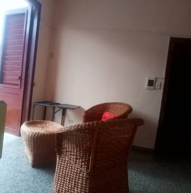 Se vende apartamento en Centro Habana con buena ubicacion. - Img 90399853
