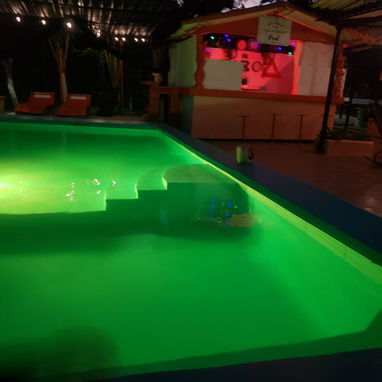 Renta en GUANABO, con piscina, a 2 km del mar 馃寠+53 52 46 36 51 馃惉馃惉Reparto Justis , L - Img 90539260