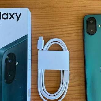 Celulares nuevos en su caja con sus accesorios - 2/9