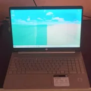 Laptop HP 15.6" Intel i3 10.ª Gen | 8GB RAM | 240GB SSD M.2, con detalles, me ajusto. - Img 56002285