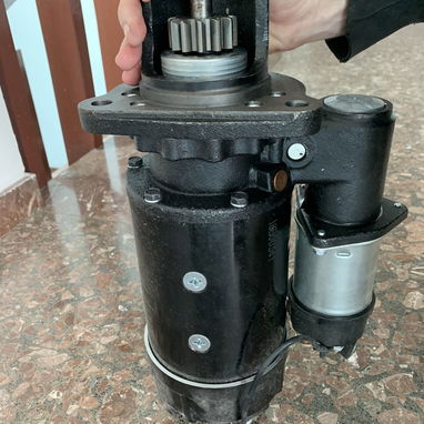 Se vende motor de arranque - Img 121546341