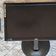 Monitor AOC 21 " de uso con defecto en adaptador - Img 56893727