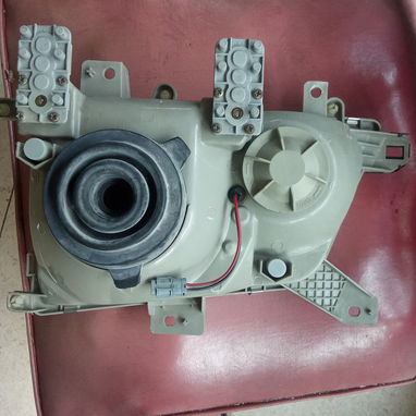 Farol derecho de jmc - Img 117978714