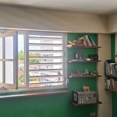 🏢 Apartamento en el emblemático Naroca – Vedado, La Habana Precio rebajado - 7/10
