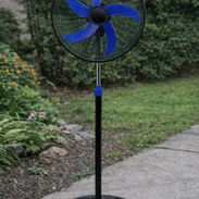 Ventilador pedestal 18" . VENTA MAYORISTA - Img 56896339
