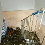 *$15.000usd. En venta apartamento  (PLANTA BAJA INTERIOR) de un edificio  nuevo de solo 25 años en Centro Habana - Img 56876009
