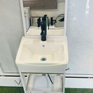 Mueble con lavamano + espejo y mescladora - Img 53865863